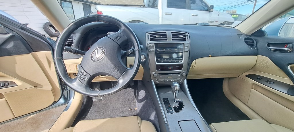 Lexus IS IS 250 6-Speed Manual 2008