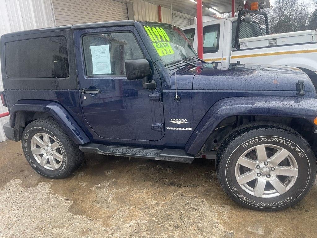 Jeep Wrangler Sahara 4WD 2013