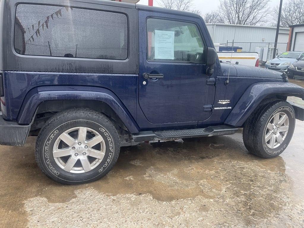 Jeep Wrangler Sahara 4WD 2013