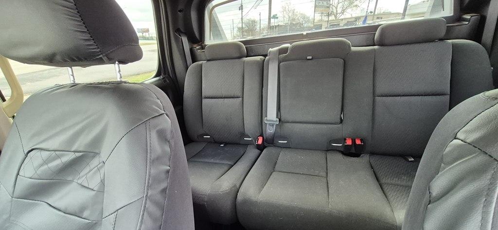 Chevrolet Avalanche LS 2WD 2010