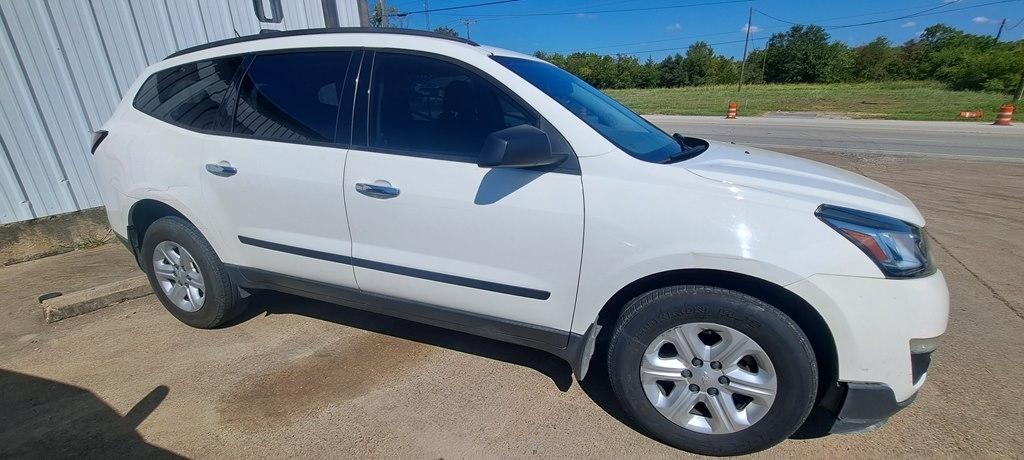Chevrolet Traverse LS FWD w/PDC 2014