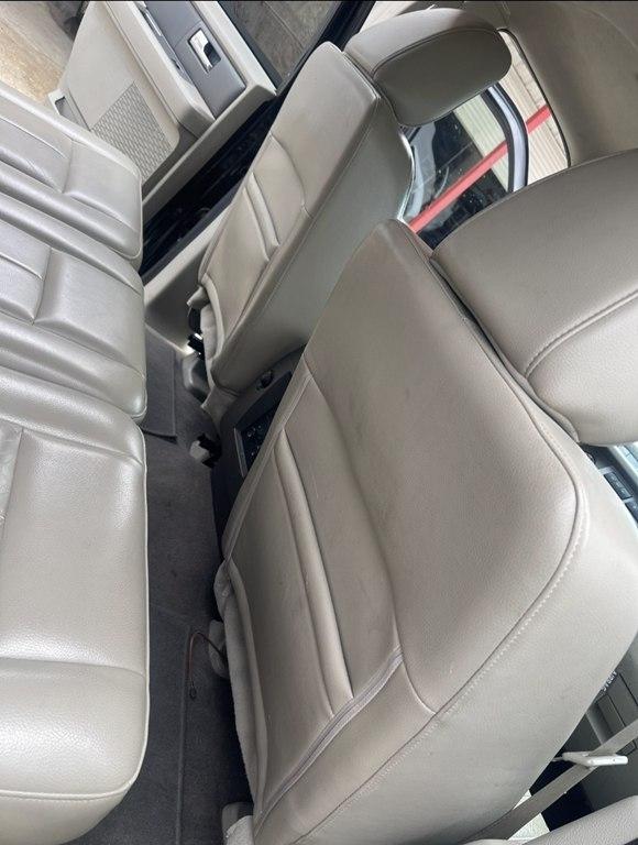 Ford Expedition XLT 2WD 2010