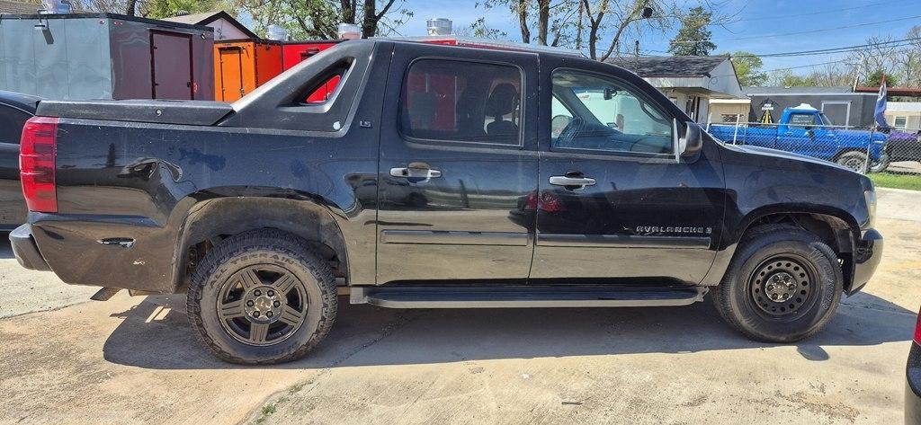 Chevrolet Avalanche LT1 2WD 2008