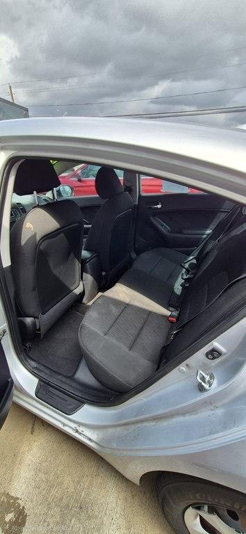 Kia Forte LX w/Popular Package 2016