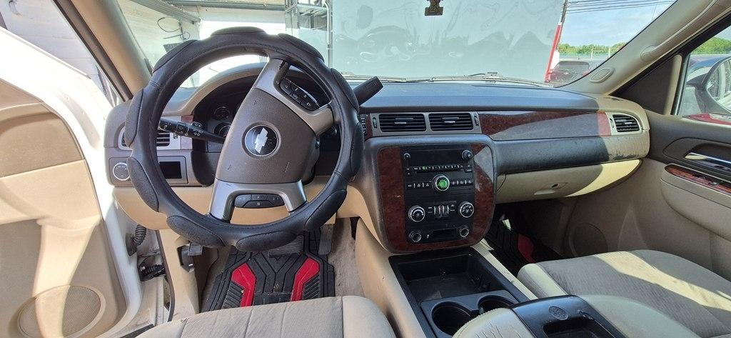 Chevrolet Tahoe LS 2WD 2013