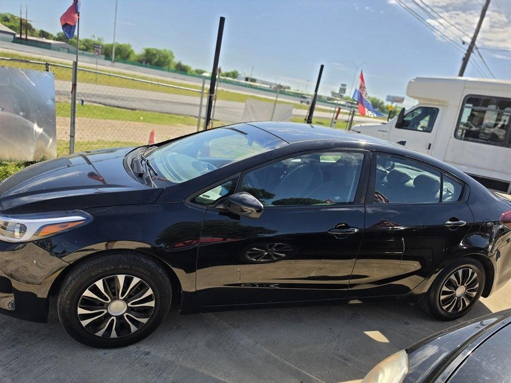 Kia Forte LX 6A 2017
