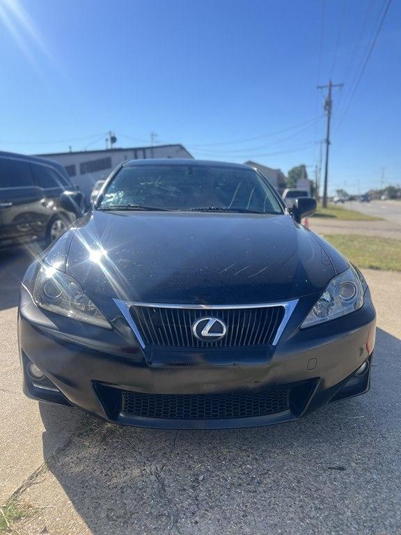 Lexus IS 250 RWD 2011