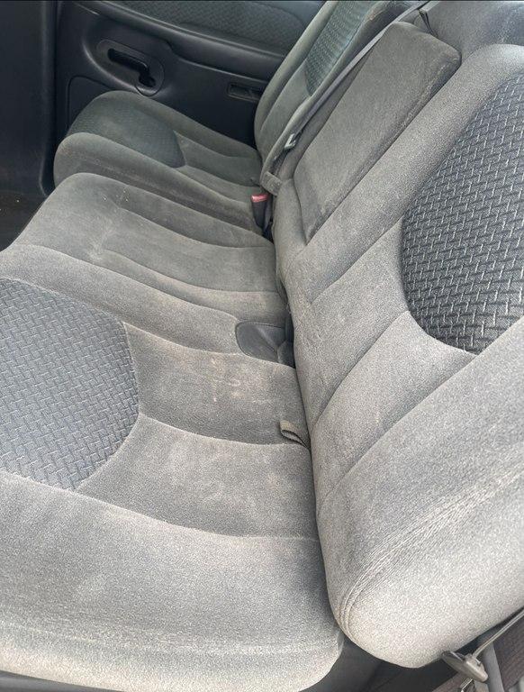 Chevrolet Avalanche 1500 2WD 2004