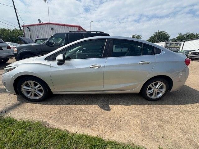 2018 Chevrolet Cruze LT Auto
