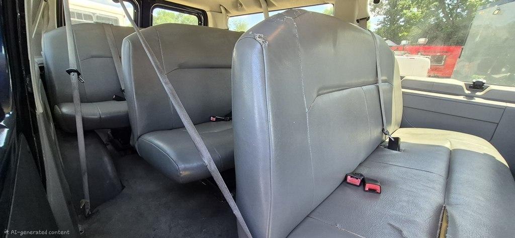Ford Econoline E-350 XL Super Duty 2008