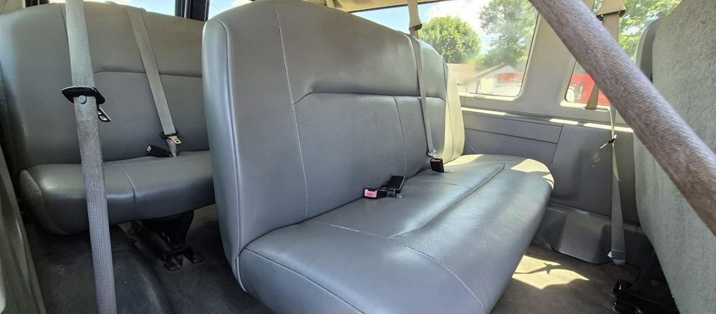 Ford Econoline E-350 XL Super Duty 2008