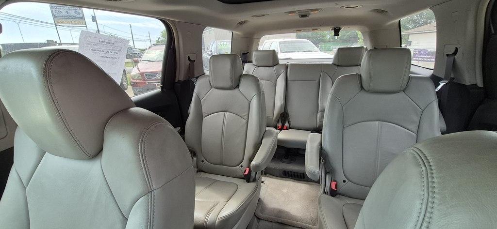 GMC Acadia SLT-2 FWD 2008