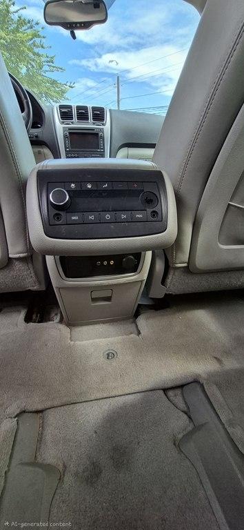 GMC Acadia SLT-2 FWD 2008