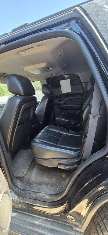Chevrolet Tahoe LT 2WD 2011
