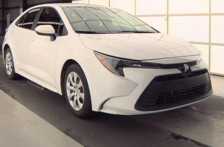 Toyota Corolla LE 2023