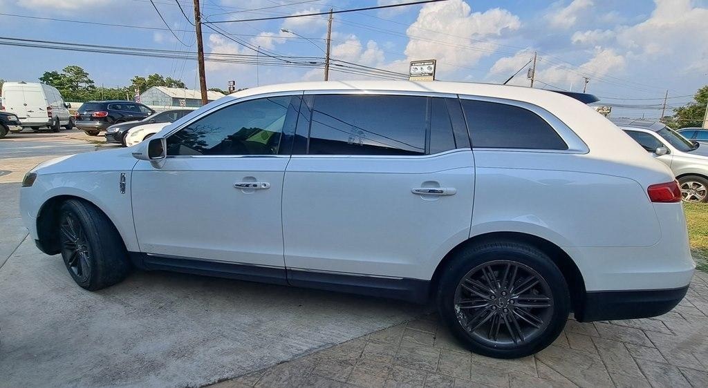 Lincoln MKT 3.5L with EcoBoost AWD 2013