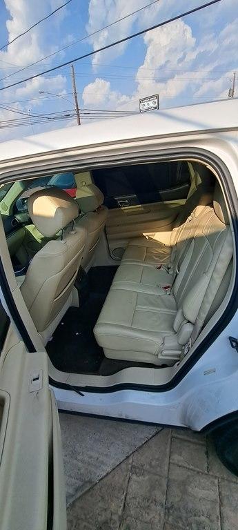 Lincoln MKT 3.5L with EcoBoost AWD 2013