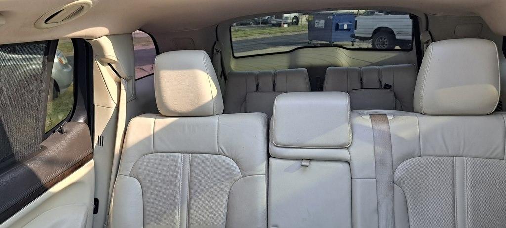 Lincoln MKT 3.5L with EcoBoost AWD 2013