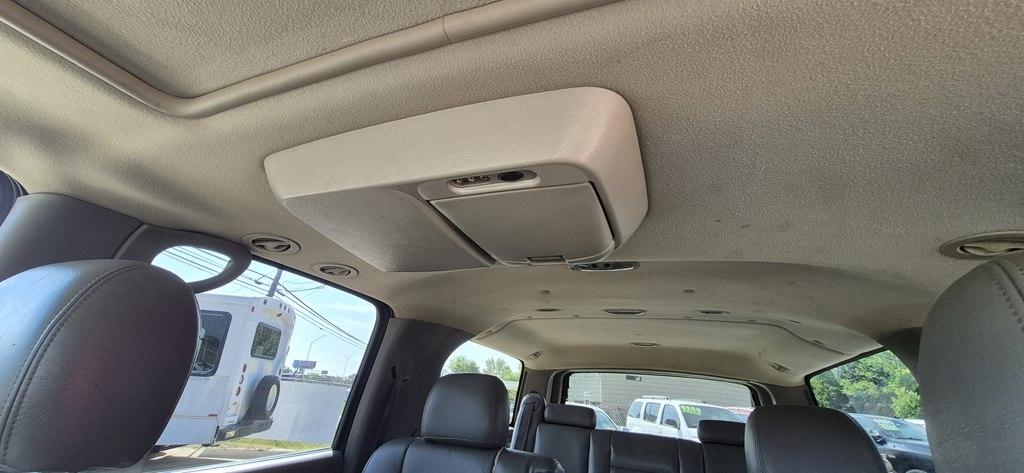 GMC Yukon XL 1500 4WD 2005