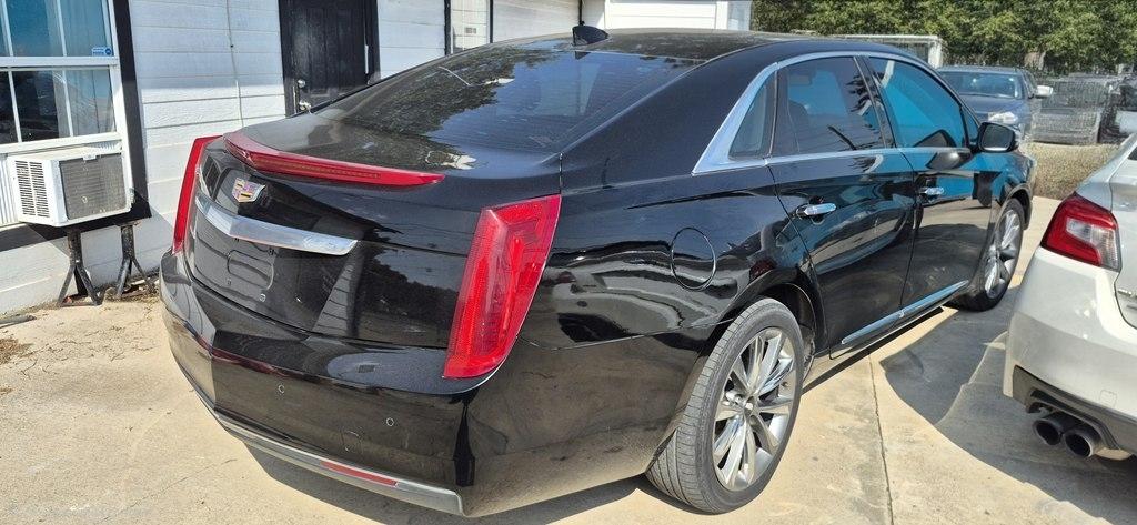 Cadillac XTS Base 2017