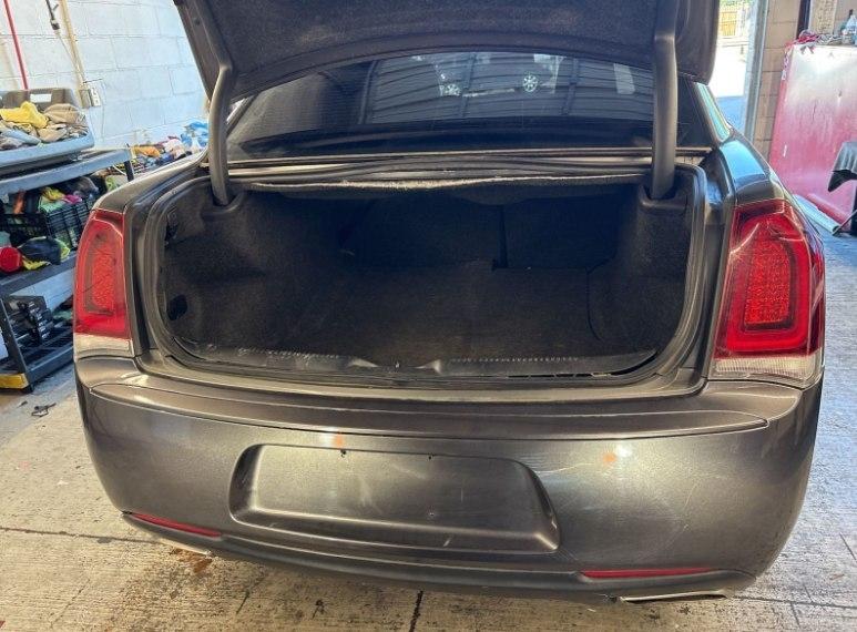 Chrysler 300 S V6 RWD 2019