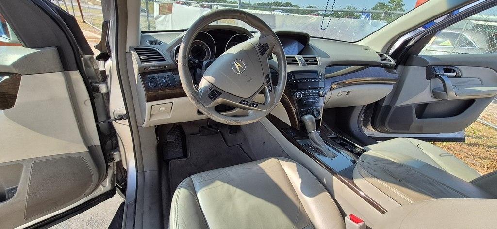 Acura MDX 6-Spd AT w/Tech Package 2013