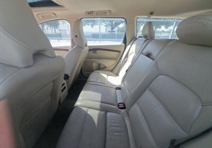 Volvo XC70 3.2 2010