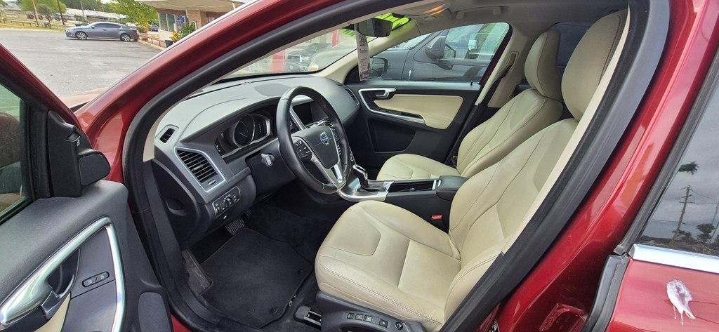 Volvo XC60 T5 Drive-E Platinum FWD 2016