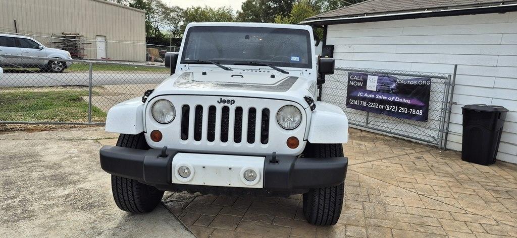 Jeep Wrangler Unlimited Sahara 4WD 2012