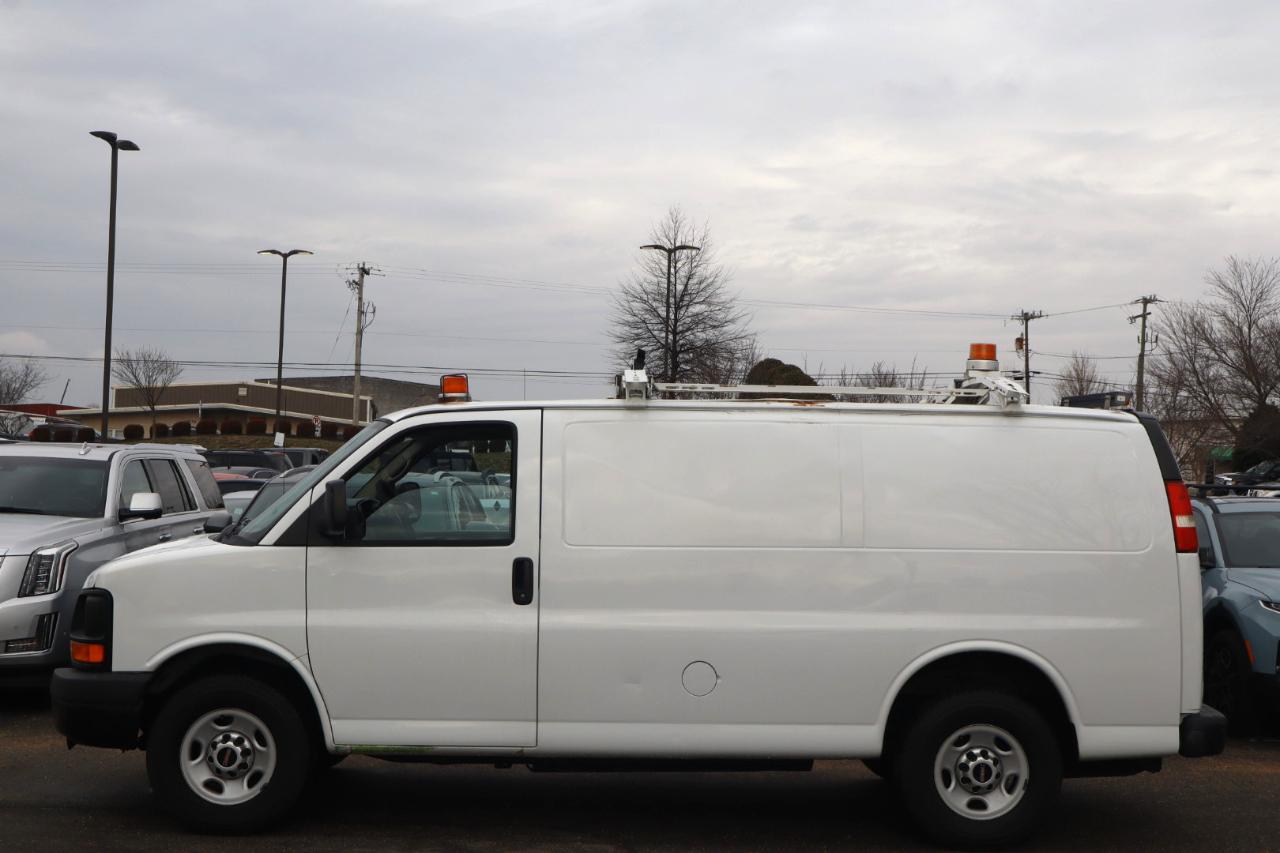 GMC Savana G2500 Cargo 2012