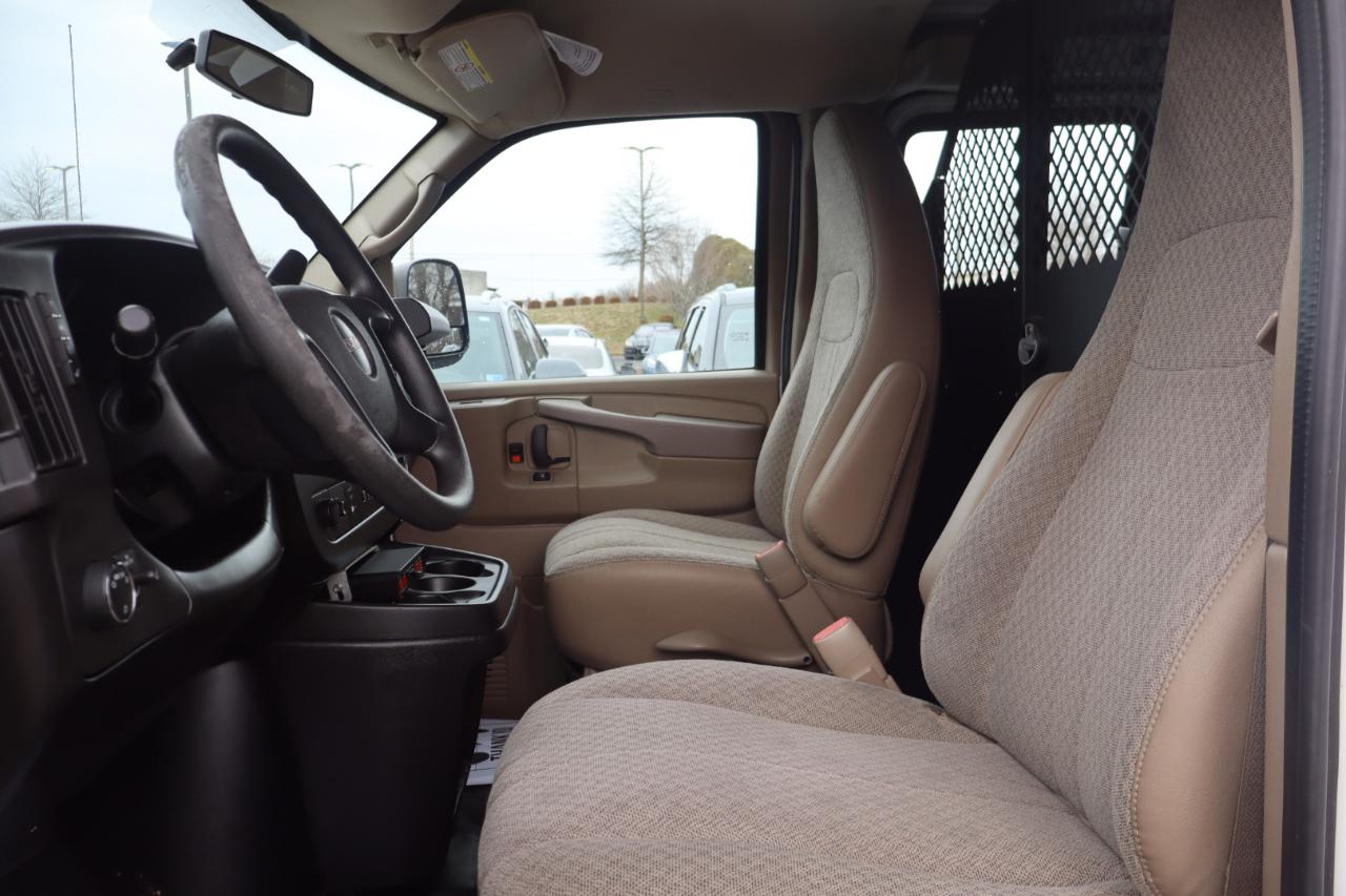 GMC Savana G2500 Cargo 2012