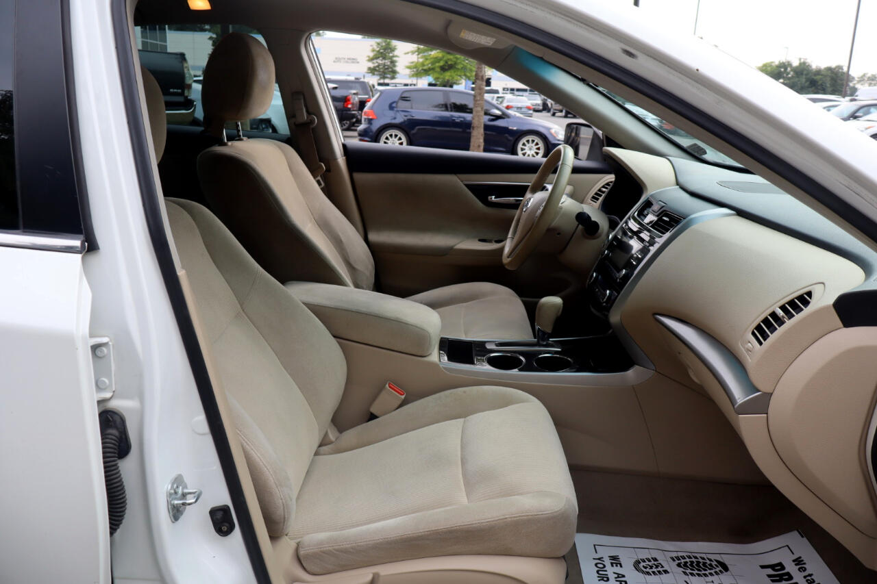 Nissan Altima 2.5 SV Sedan 2013 Nissan Altima 2.5 SV Sedan 2013