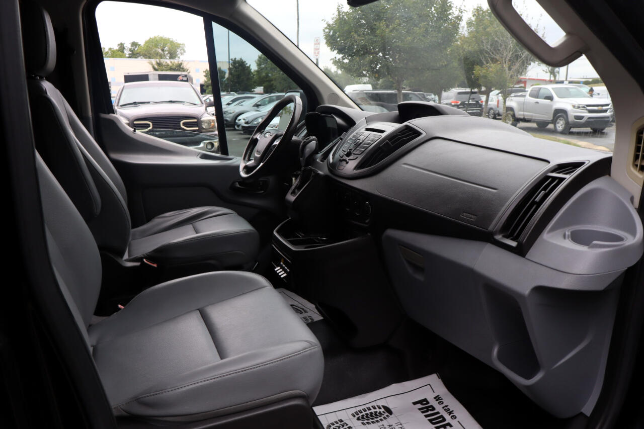 Ford Transit 150 Van Low Roof w/Sliding Pass. 130-in. WB 2016 Ford Transit 150 Van Low Roof w/Sliding Pass. 130-in. WB 2016