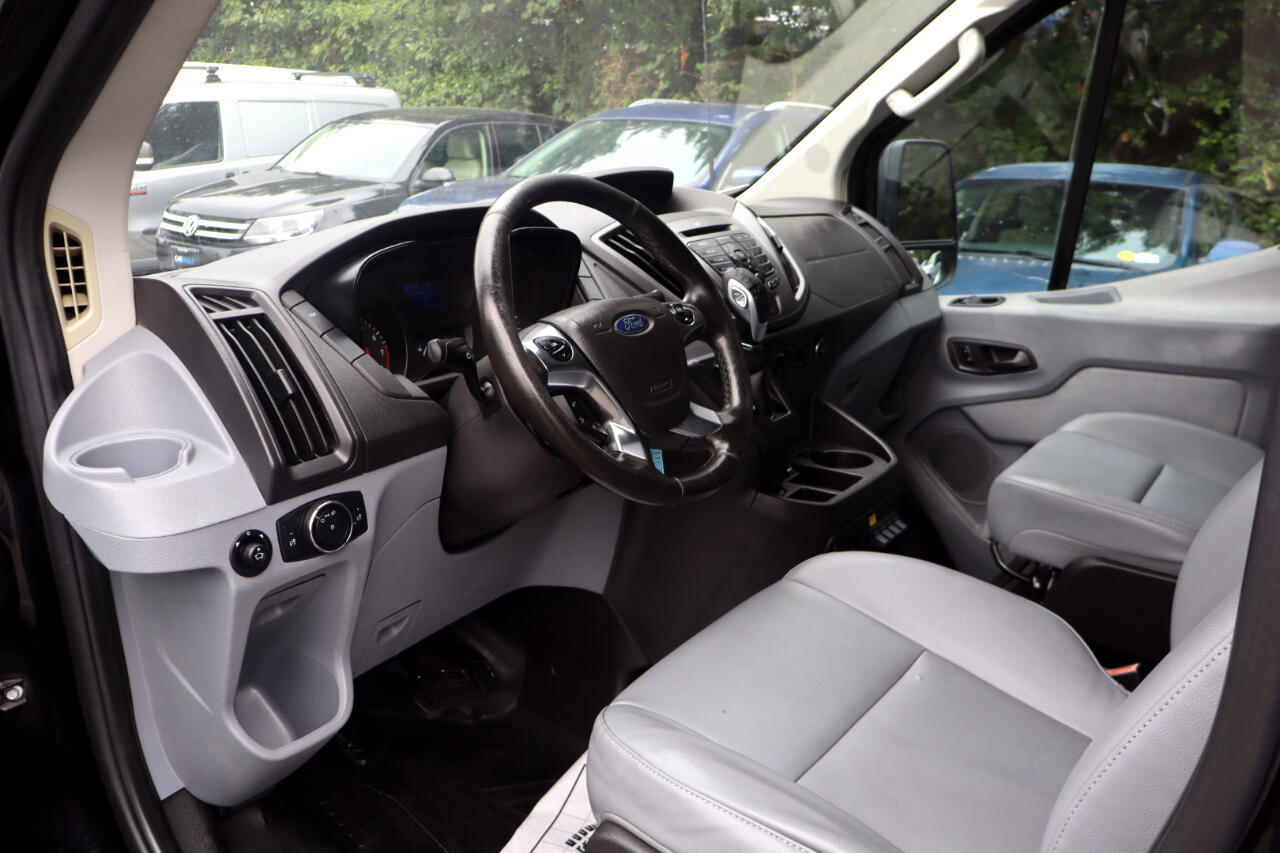 Ford Transit 150 Van Low Roof w/Sliding Pass. 130-in. WB 2016 Ford Transit 150 Van Low Roof w/Sliding Pass. 130-in. WB 2016