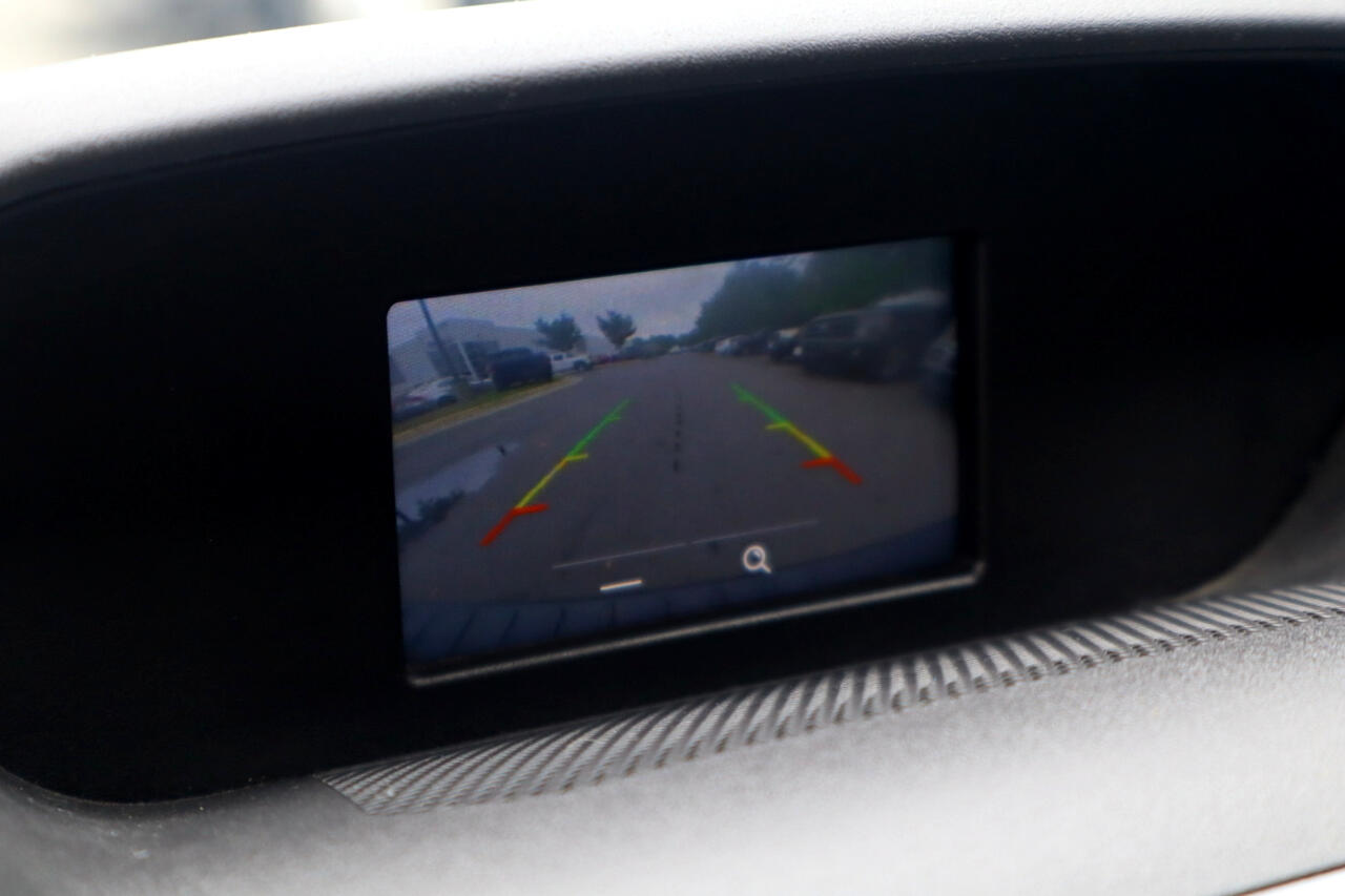 Ford Transit 150 Van Low Roof w/Sliding Pass. 130-in. WB 2016 Ford Transit 150 Van Low Roof w/Sliding Pass. 130-in. WB 2016