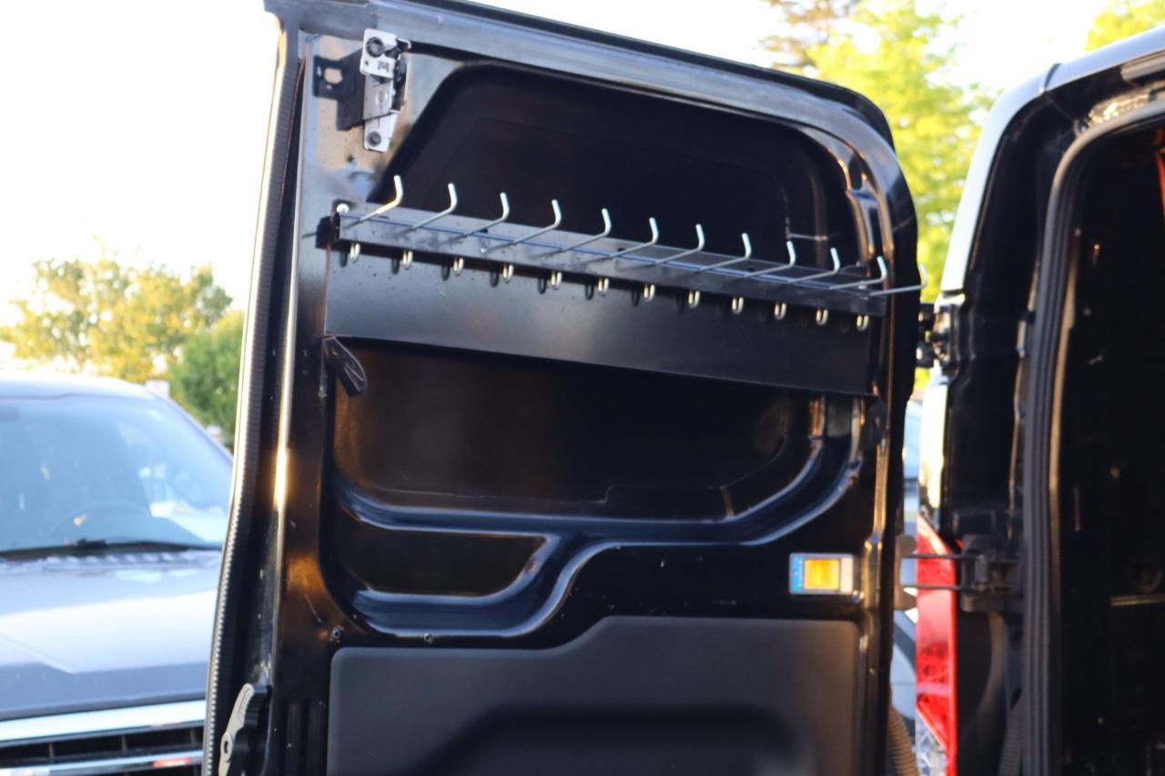 Ford Transit 150 Van Low Roof w/Sliding Pass. 130-in. WB 2016