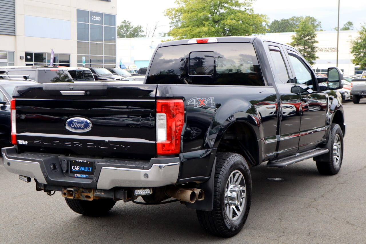 Ford F-350 SD Lariat SuperCab Short Bed 4WD 2018 Ford F-350 SD Lariat SuperCab Short Bed 4WD 2018