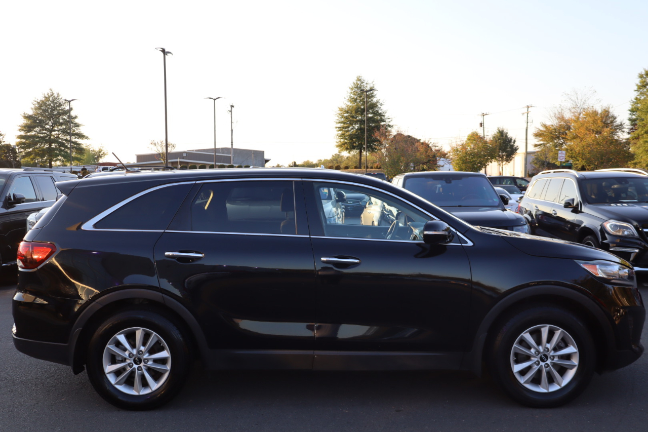 Kia Sorento LX 2WD 2019 Kia Sorento LX 2WD 2019
