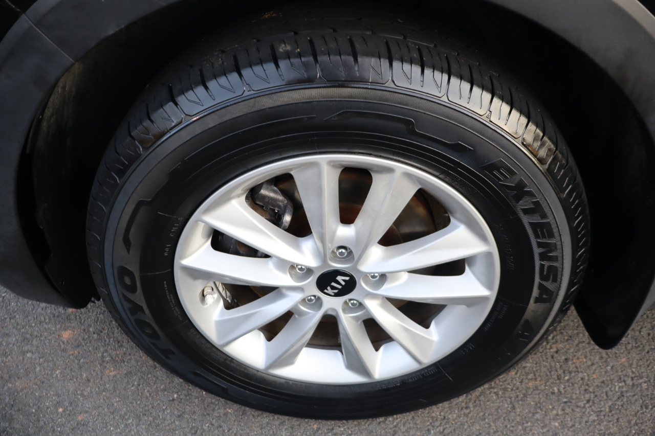 Kia Sorento LX 2WD 2019 Kia Sorento LX 2WD 2019