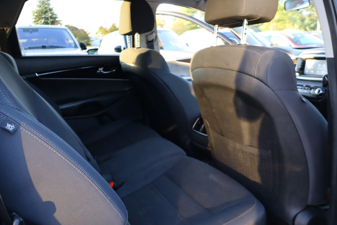 Kia Sorento LX 2WD 2019 Kia Sorento LX 2WD 2019