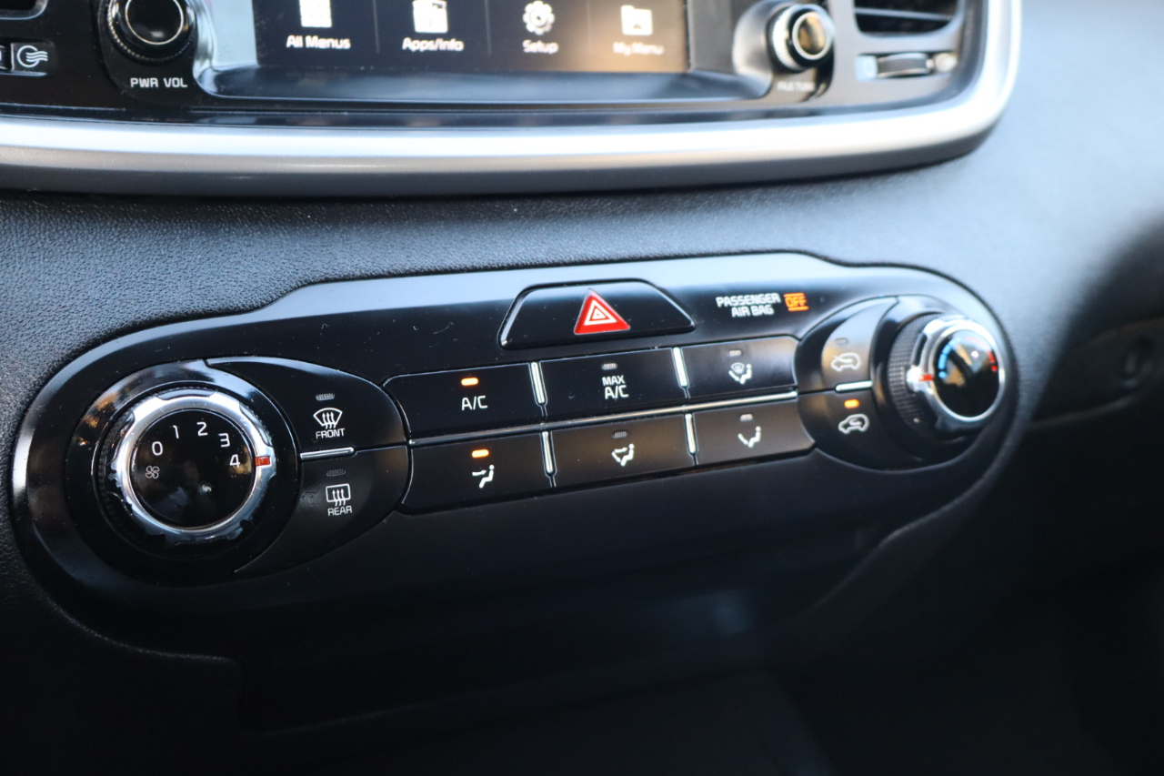 Kia Sorento LX 2WD 2019 Kia Sorento LX 2WD 2019