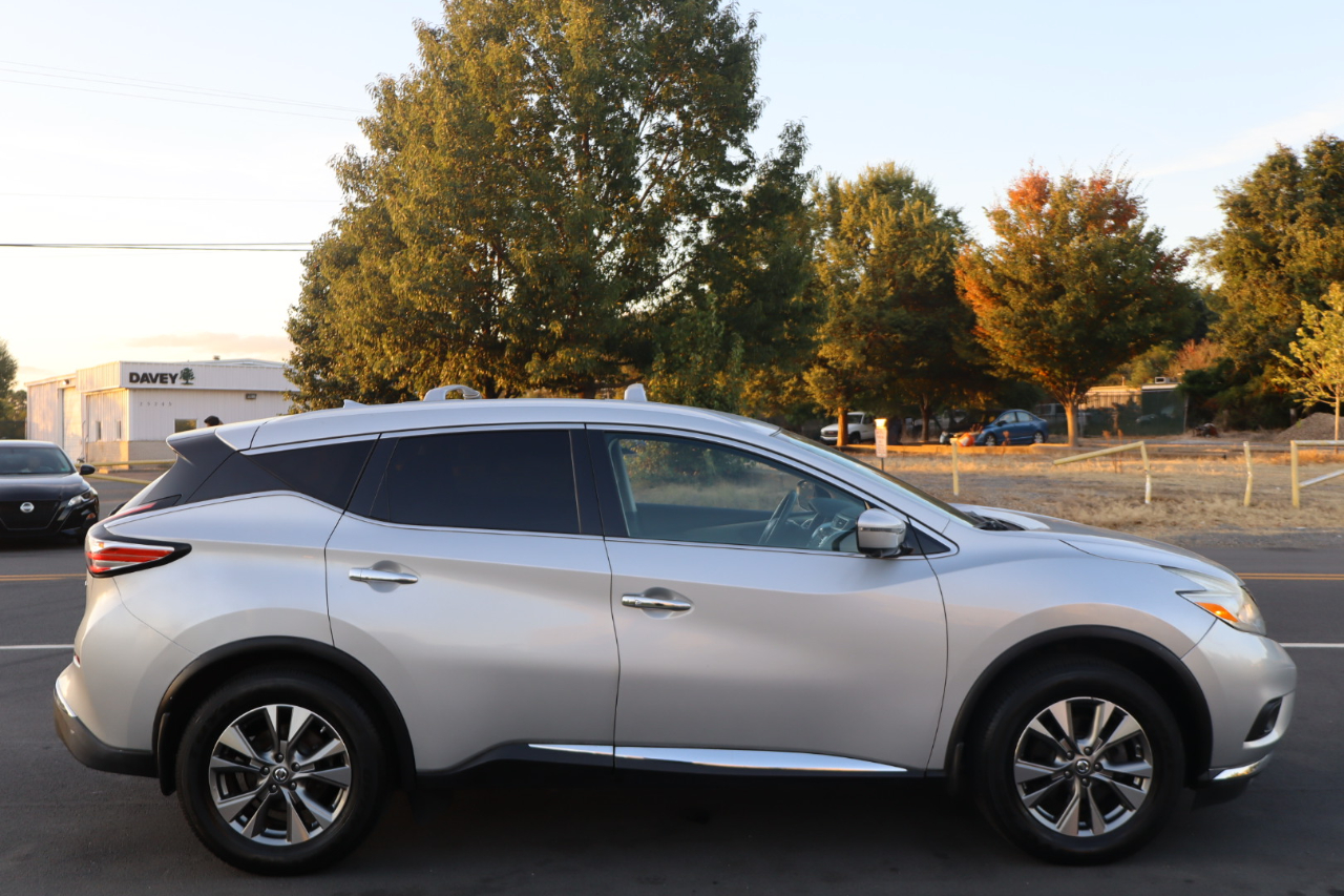 Nissan Murano SL 4D SUV AWD 2016 Nissan Murano SL 4D SUV AWD 2016