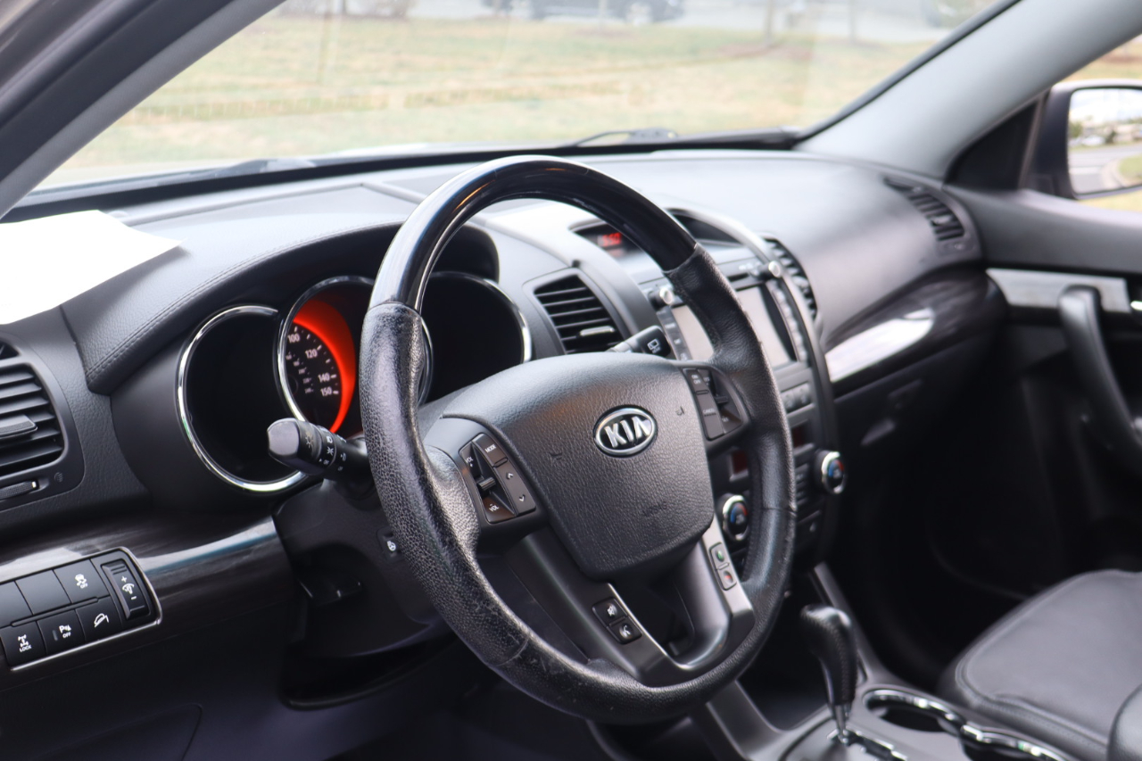 Kia Sorento SX 4WD 2013 Kia Sorento SX 4WD 2013