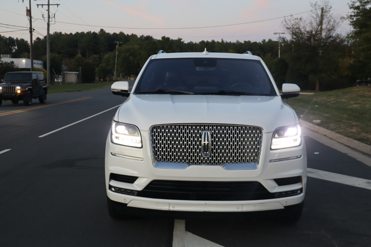 2020 Lincoln Navigator L Reserve photo 2