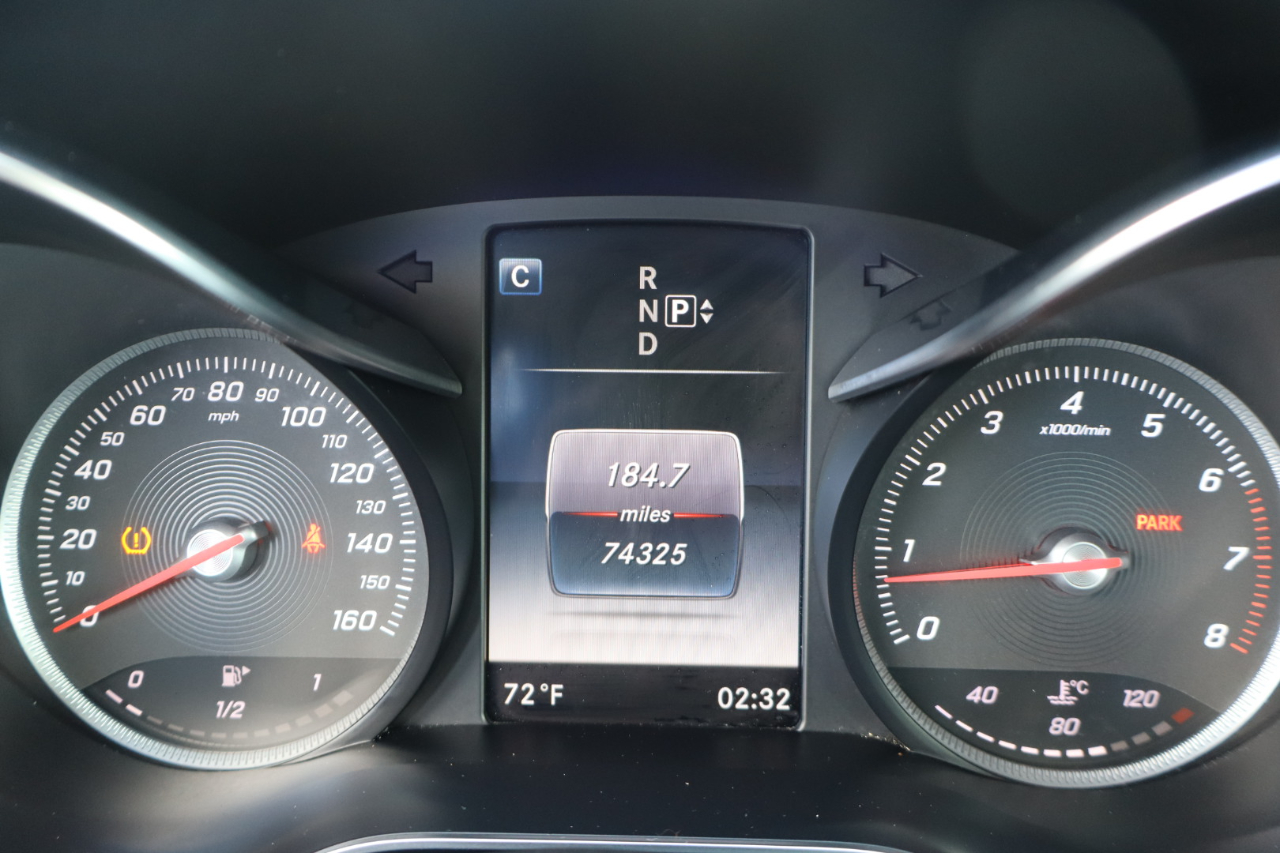 Mercedes-Benz C-Class C300 Sedan 2015 Mercedes-Benz C-Class C300 Sedan 2015