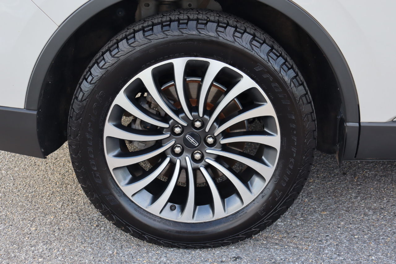 2021 Lincoln Aviator Reserve photo 10