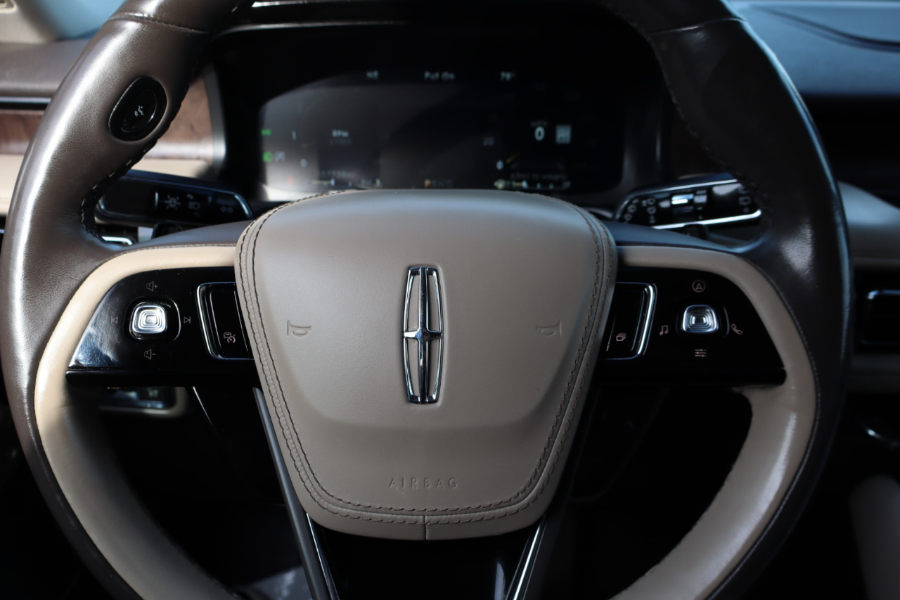2021 Lincoln Aviator Reserve photo 21