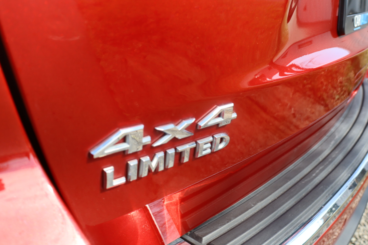 Jeep Grand Cherokee Limited 4WD 2012 Jeep Grand Cherokee Limited 4WD 2012