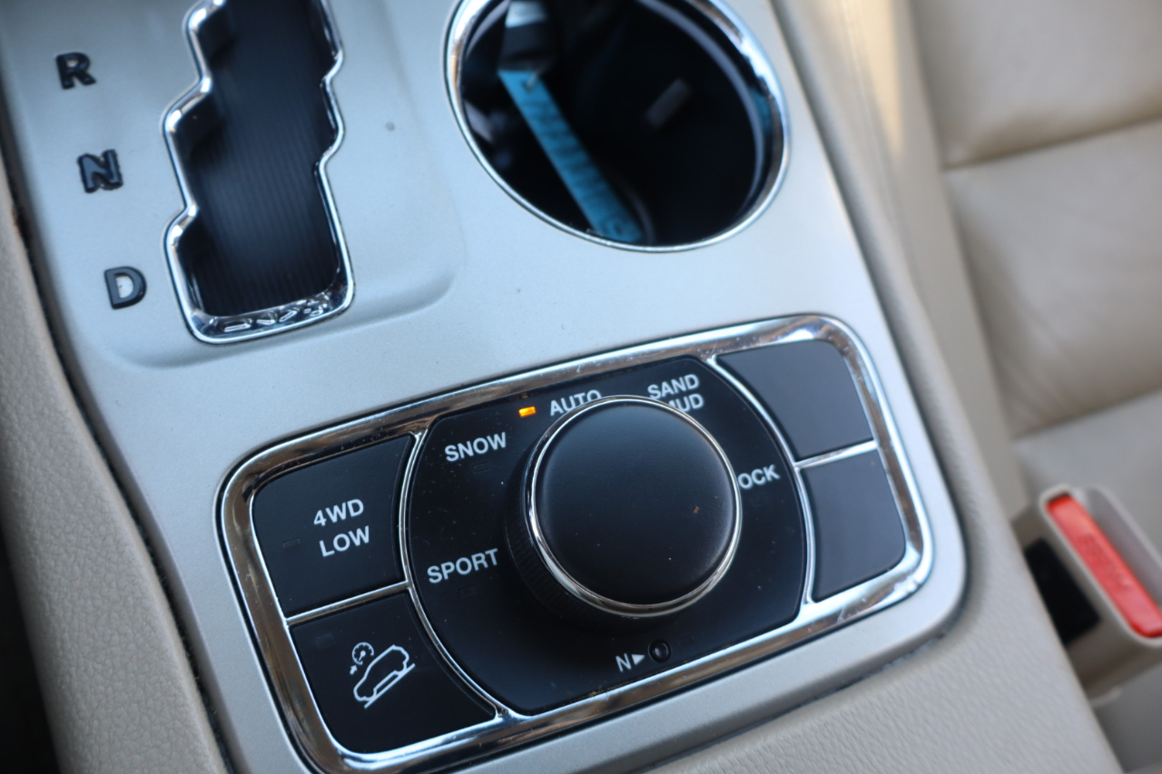 Jeep Grand Cherokee Limited 4WD 2012 Jeep Grand Cherokee Limited 4WD 2012