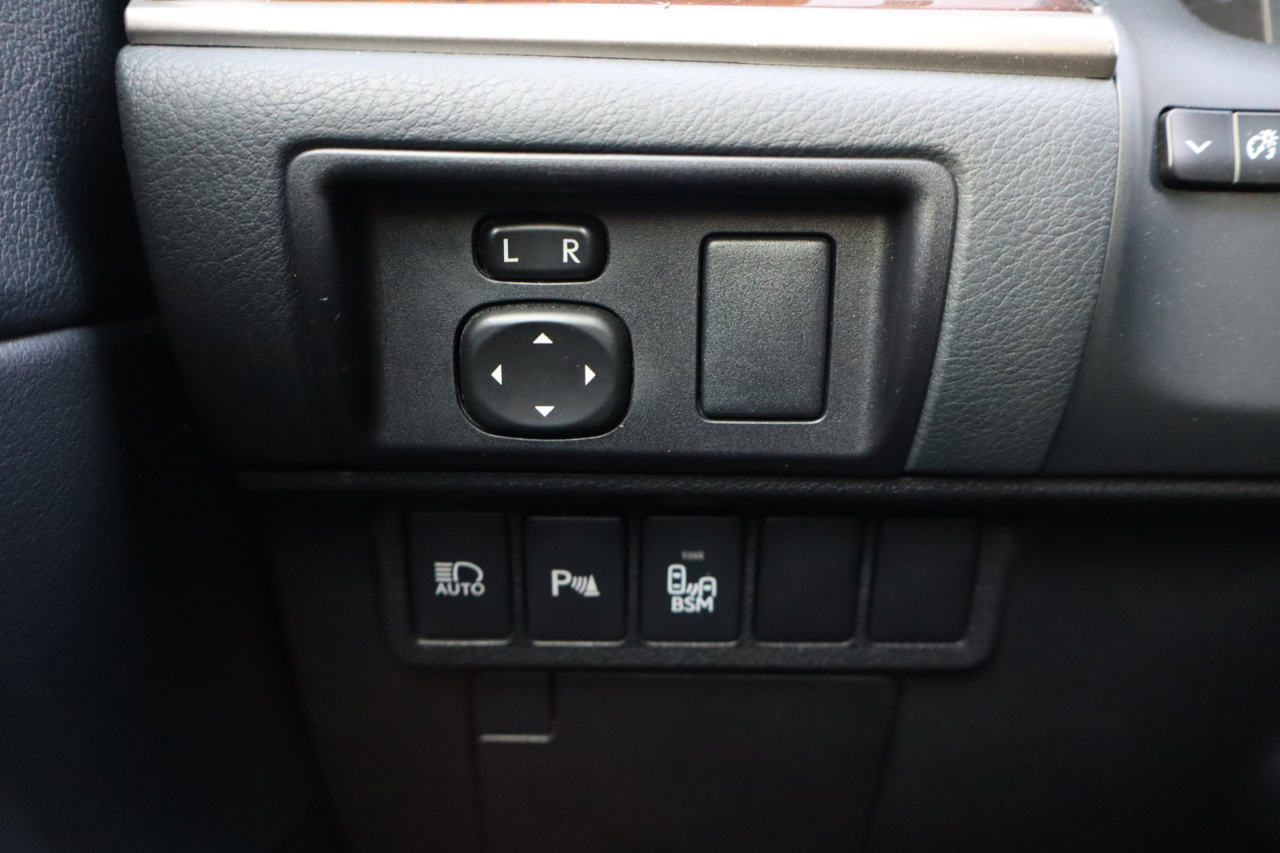 Lexus ES 300h Sedan 2018 Lexus ES 300h Sedan 2018